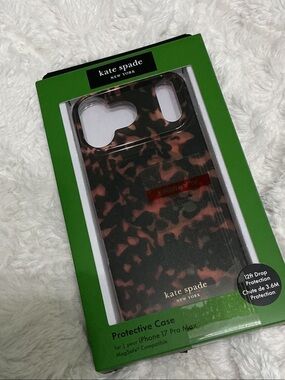 kate spade New York Tortoiseshell Pattern Phone Case - Black & Brown